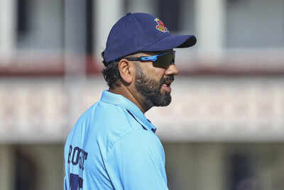 1766760850 vijay hazare trophy mum vs sikm.jpg