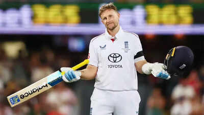 1766916519 joe root ton 0412 afp.jpg