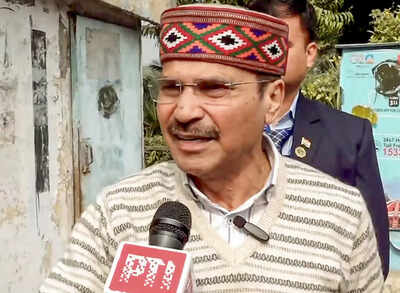 Adhir ranjan chowdhury meets pm modi.jpg