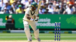 Ashes bowled 2812 getty.jpg