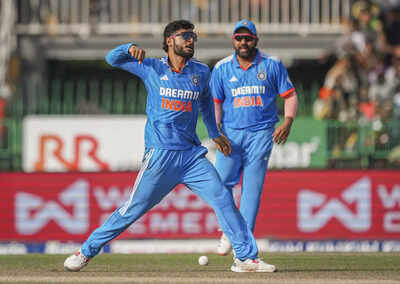 Colombo india39s riyan parag celebrates the wicket of sri lanka39s avishka fernan.jpg