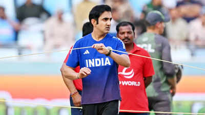 Gambhir 0812 afp.jpg