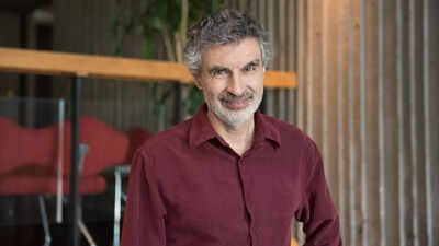 Godfather of ai yoshua bengio on how he tricks chatbots to get honest answers if it knows its me.jpg