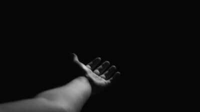 How long does it take our eyes to adapt to darkness and why does it happen.jpg