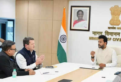 Indigo ceo with aviation minister.jpg
