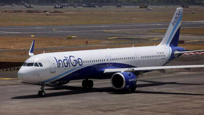 Indigo tells dgca more flight cancellations to continue for next 2 3 days aviation regulator to clos.jpeg