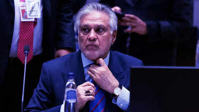 Ishaq dar indus water treaty.jpg