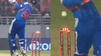 Jitesh sharma39s lucky escape against south africa screengrabs.jpg