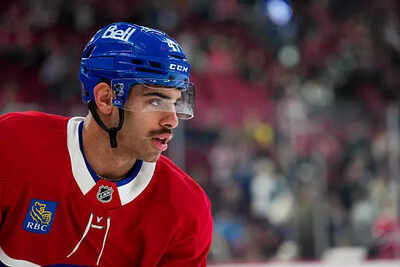 Nhl jayden struble of the montral canadiens warms up before a game against the toronto maple leafs.j.jpeg