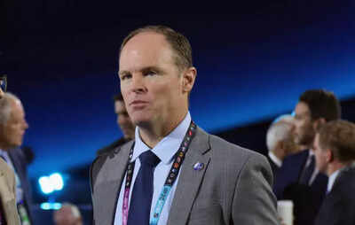 Nhl kevyn adams of the buffalo sabres attends the nhl.jpg