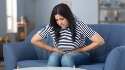 Ovarian cancer experts explain symptoms and signs that silently hide behind menstrual cramps and pai.png