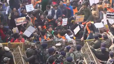 Protest outside bangladesh high commission.jpg