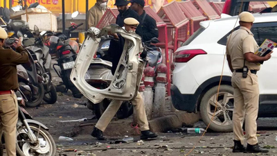 Red fort car blast pti image.jpg
