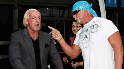Ric flair and hulk hogan.jpg