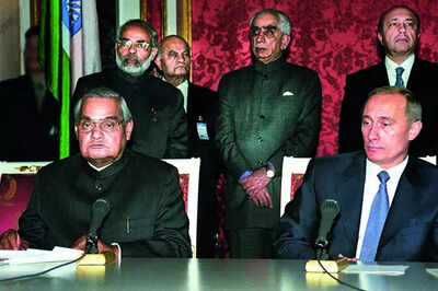 Russian oil industry considers indian counterparts very reliable says putin.jpg