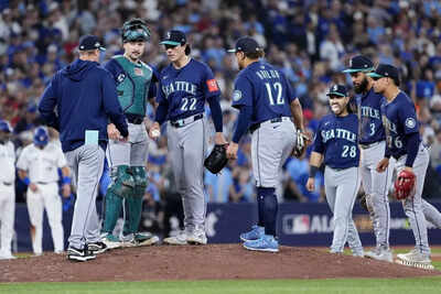 Seattle mariners team.jpg