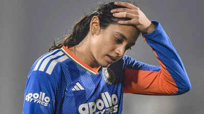 Smriti mandhana photo pti.jpg