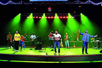 Spirit sans spirits the coolest nye party is now hangover free.jpg