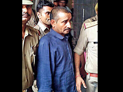 Unnao rape accused kuldeep singh sengar being produced at tis hazari court in new delhi.jpg