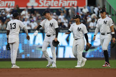 Yankees second to blue jays in al east despite beating orioles 3 2 to finish with 8 game win streak.jpeg