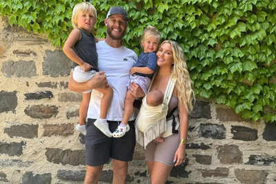Zack wheeler and dominique wheeler with their children.jpg