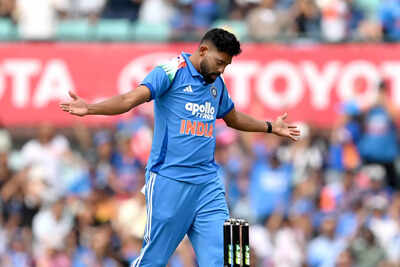 1767609029 australia v india odi series game 3.jpg