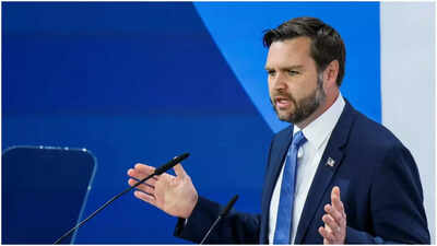 1767626730 jd vance.jpg