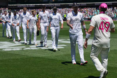 1768287268 australia vs england cricket.jpg