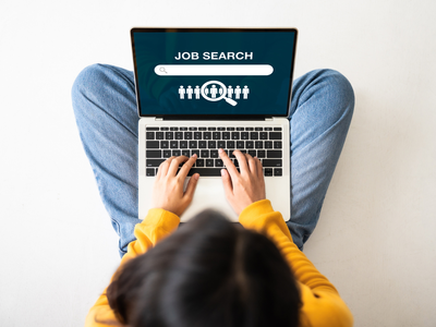 7 government jobs internships and apprenticeships to apply for this week.jpg