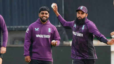 Adil rashid rehan 1801 sd.jpg