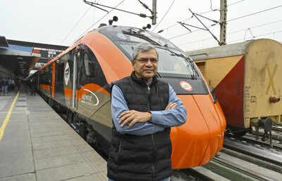 Ashwini vaishnaw inspects vande bharat sleeper train.jpg