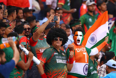 Bangladesh fans.jpg