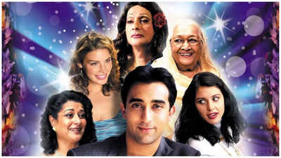 Bollywood hollywood.jpg