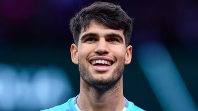 Carlos alcaraz shares emotional message for father after reaching first australian open semi final i.png