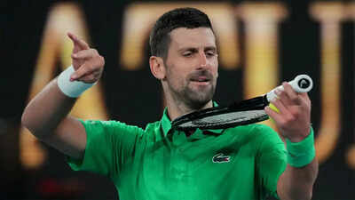 Djokovic 2501 ap.jpg