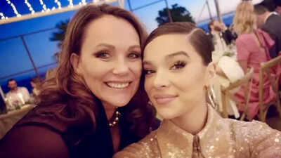 Hailee steinfelds golden globes night and josh allens first playoff win leave her mom emotional.jpg