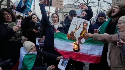 Iran protest.jpg