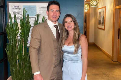 Jt realmuto with his wife alexis.jpg