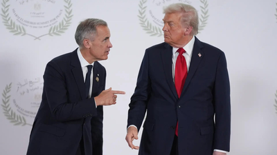 Marck carney left donald trump file.jpg