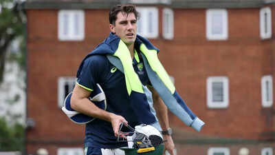 Pat cummins 3101 afp.jpg