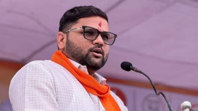 Shiv sena mla bharat gogawale39s son vikas.jpg