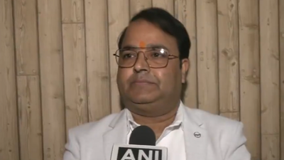 Uttar pradesh gst deputy commissioner in ayodhya prashant kumar singh has resigned citing moral reas.png