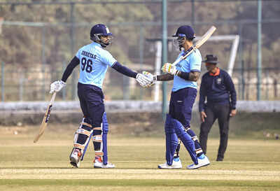Vijay hazare trophy mum vs hp.jpg