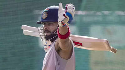 Virat kohli 1001 pti.jpg