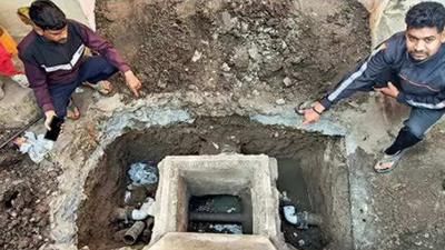 Waterborne outbreak declared an epidemic supply shut chlorination underway.jpg