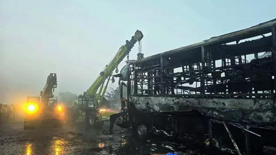 Yamuna e way crash 2 still untraced probe panel formed.jpg