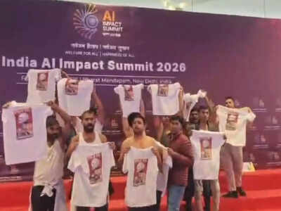 After shirtless protest at ai summit delhi police nabs youth congress worker in gwalior total arrest.jpeg