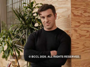 Airbnb ceo brian chesky.jpg
