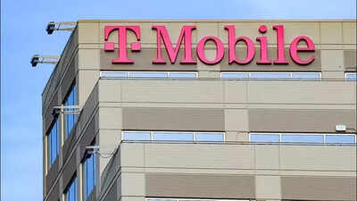 Americas biggest telecom company cuts 393 jobs says more than 200 different job titles affected incl.jpeg