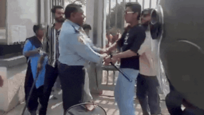 Bajrang dal vandalises indores narsee monjee college during valentines day programme.jpg